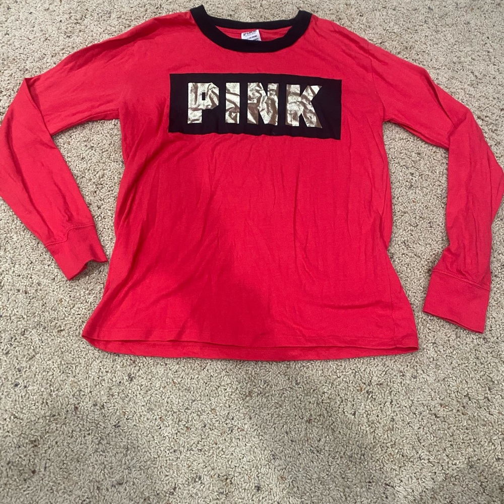 PINK Victoria’s Secret Red Long Sleeve Logo Shirt Size S